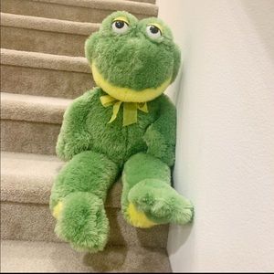 Giant green frog stuffed animal plush toy